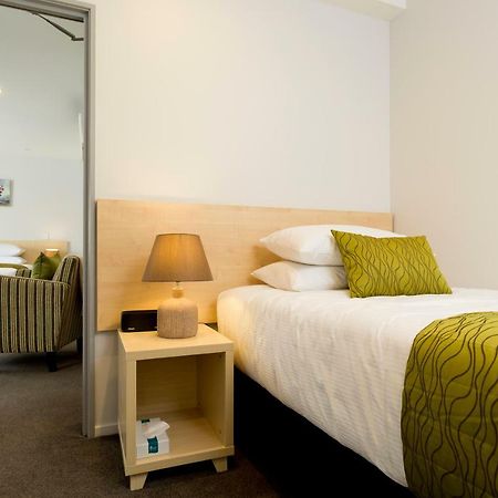 239 On Lincoln Motel Christchurch Zewnętrze zdjęcie